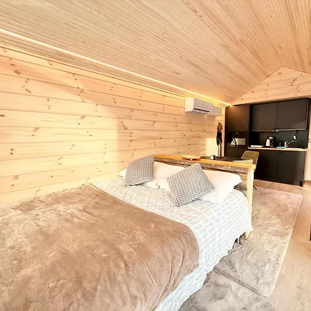 Hossaville Luxe 3* هوسا