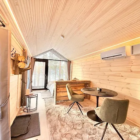 Hossaville Luxe Apartahotel 3*